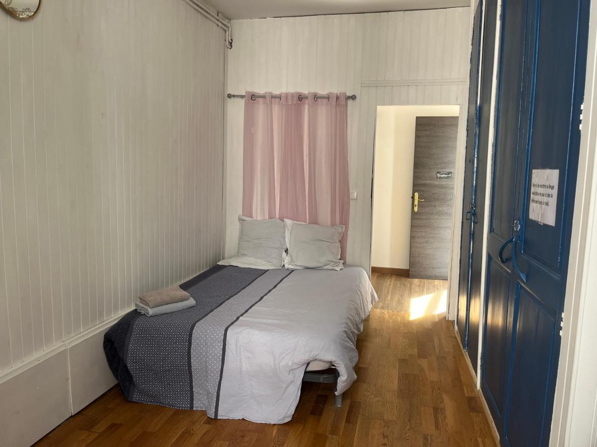 Les Pastoureaux Apartment Orleans Exterior photo
